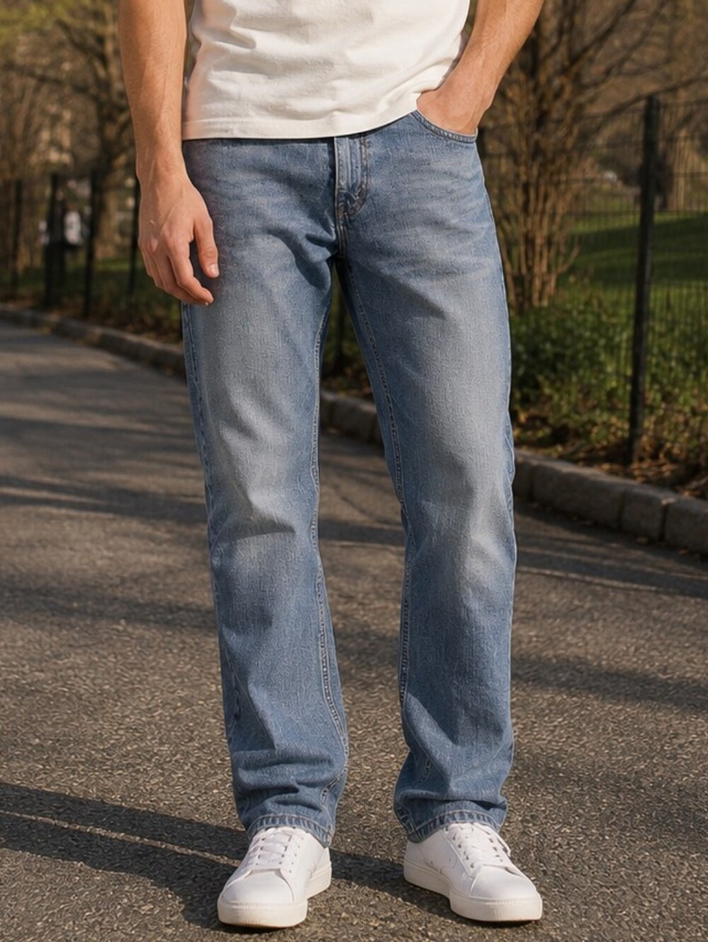 Signature by Levi Strauss Men's Bootcut Light Blue Jeans, Size 30x32
